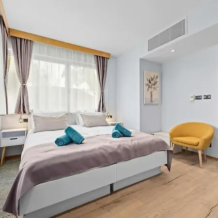 Palma - Seaside Luxury For 6 Person! Villa *