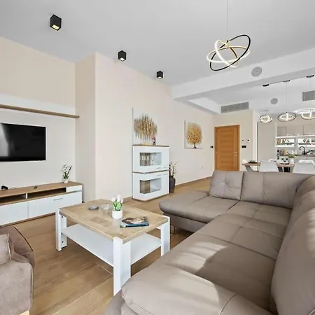 Palma - Seaside Luxury For 6 Person! Villa *