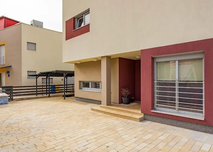 Palma - Seaside Luxury For 6 Person! *