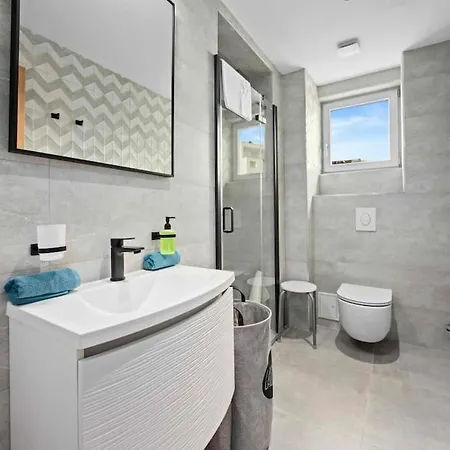 Palma - Seaside Luxury For 6 Person! Villa