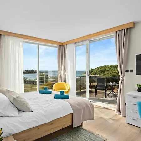 Palma - Seaside Luxury For 6 Person! * 普拉